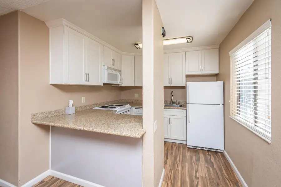 820 E Woodside Lane #2, Sacramento, CA 95825 - #3