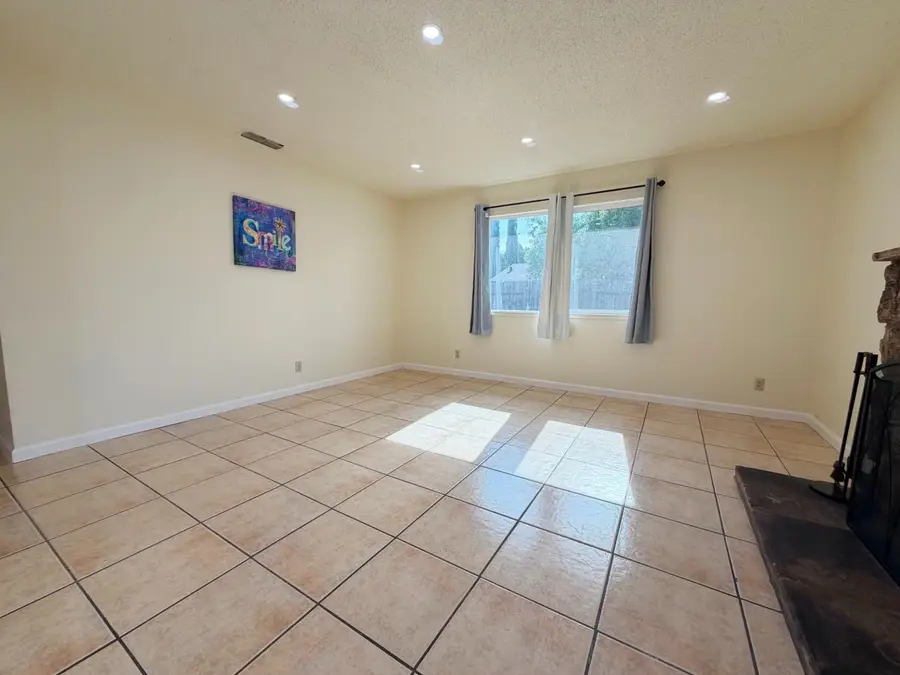 6260 Sunrise South Drive, Sacramento, CA 95824 - #3