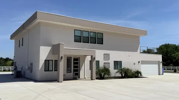 8600 Cherrington Lane, Elk Grove, CA 95624