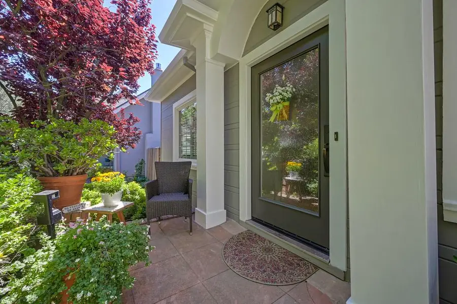 1544 36th Street, Sacramento, CA 95816 - #3