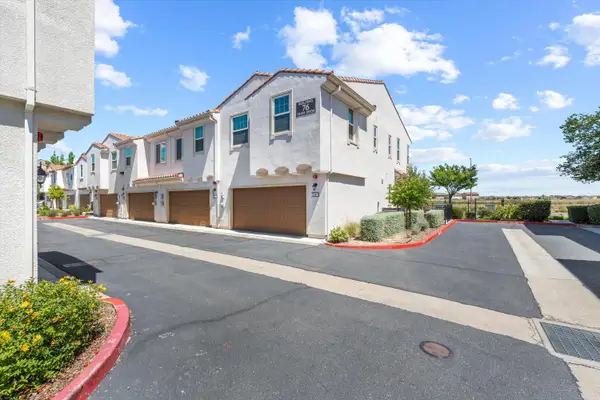5301 E Commerce Way #76101, Sacramento, CA 95835