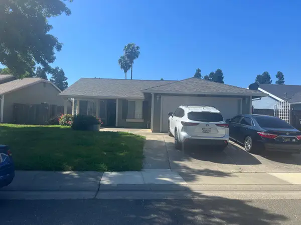 8238 Visalia Way, Sacramento, CA 95828