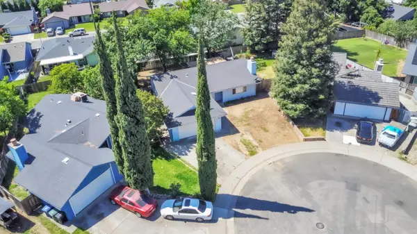 7283 Chardon Court, Sacramento, CA 95828