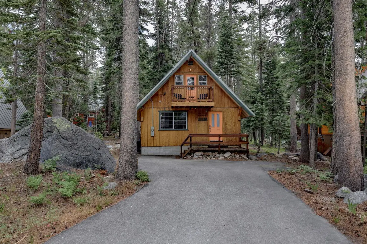 10185 Juniper Way, Soda Springs, CA 95728 - #1