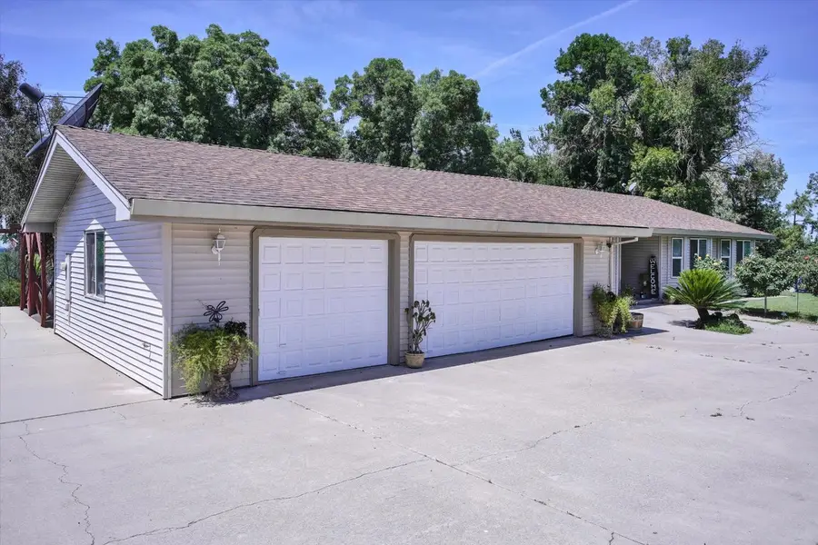 4611 Heather Hills Lane, Oakdale, CA 95361 - #2