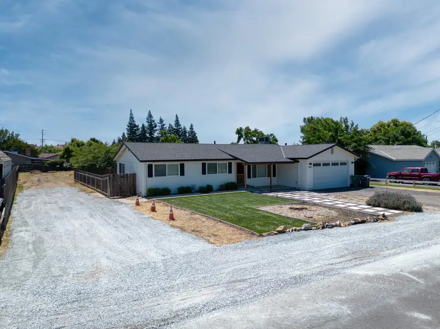 3333 Fresno Avenue, Denair, CA 95316 - #2
