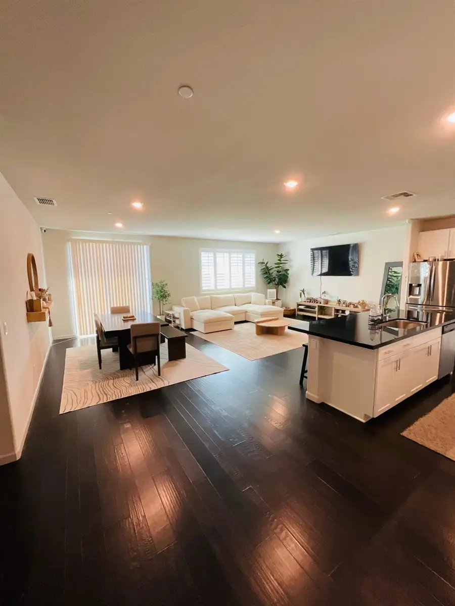 356 Sunol Street, Lathrop, CA 95330 - #2