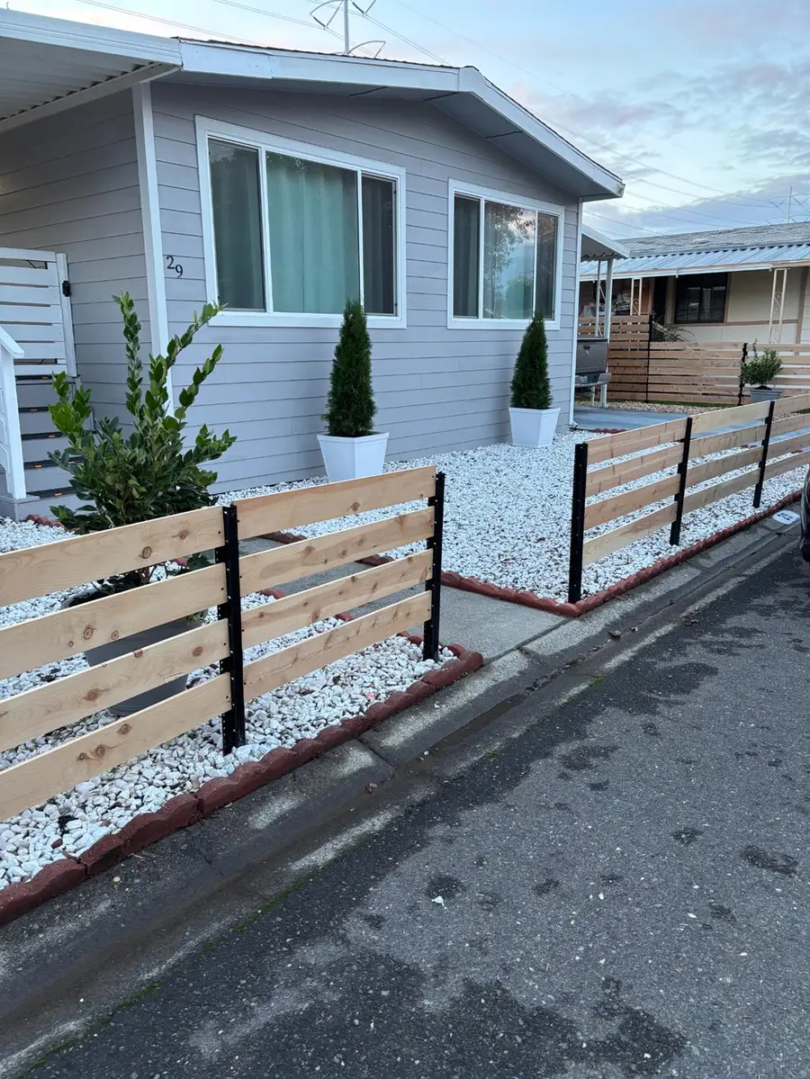 29 Bentley Avenue, Sacramento, CA 95823 - #2