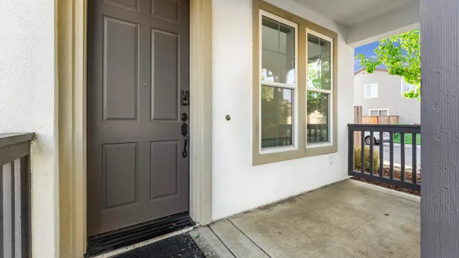 9668 Sean Cliff Way, Elk Grove, CA 95758 - #3