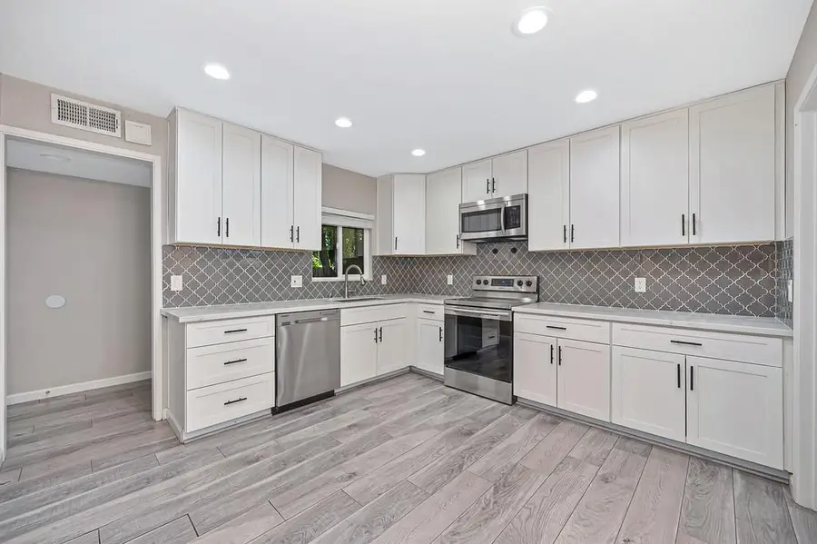 10226 La Presa Way, Rancho Cordova, CA 95670 - #2