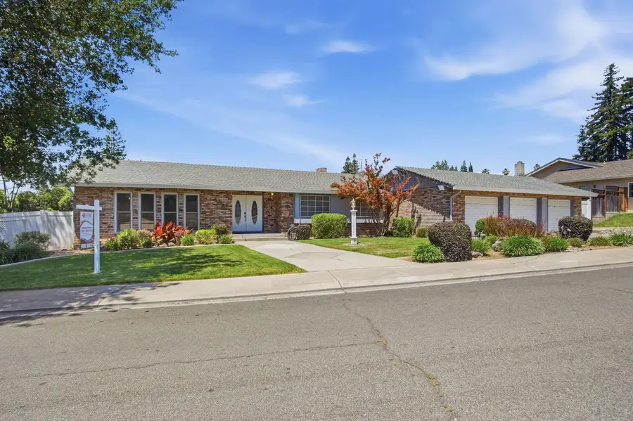 6701 Arrowwood Drive, Riverbank, CA 95367 - #2