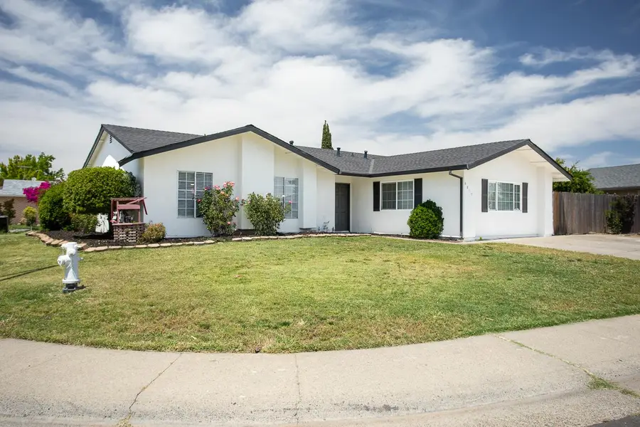 6817 Sandrock, Sacramento, CA 95828 - #3