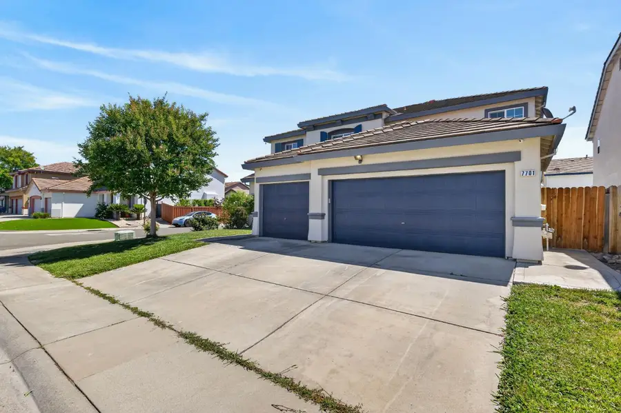 7701 Tamarindo Bay Drive, Sacramento, CA 95828 - #2