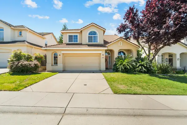 2204 Misty Hollow Drive, Rocklin, CA 95765