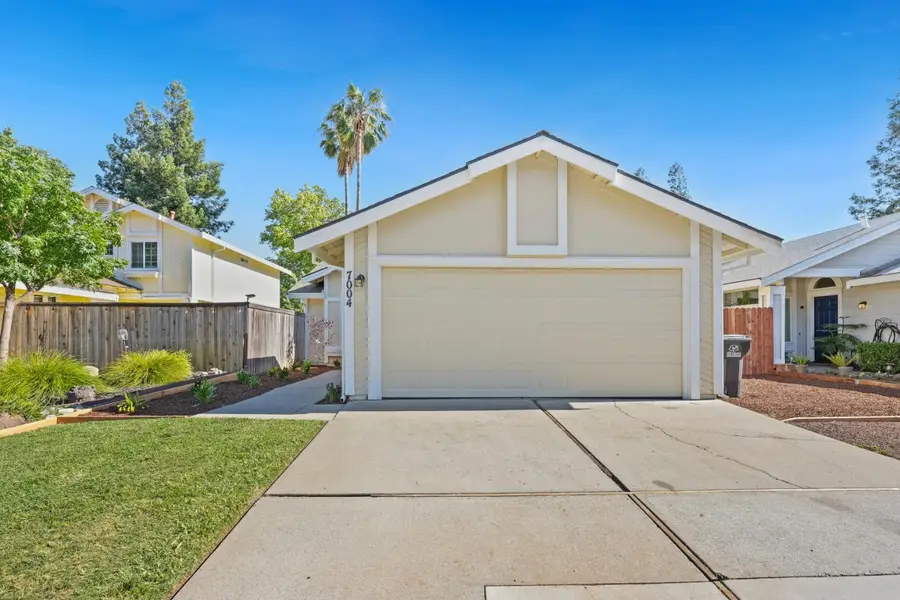 7004 Springmont Dr, Elk Grove, CA 95758 - #3
