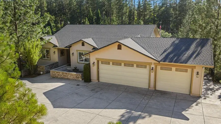 915 Eden Valley Road, Colfax, CA 95713 - #2