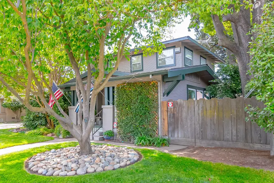 318 California Avenue, Oakdale, CA 95361 - #3