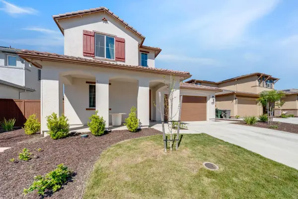 5080 Marshmallow Drive, Roseville, CA 95678