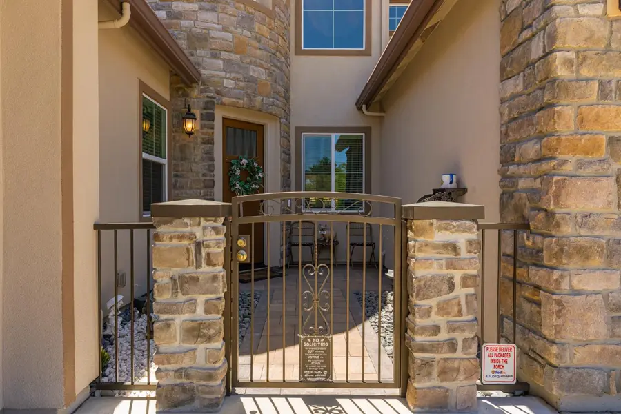 5625 Tuckeroo Way, Fair Oaks, CA 95628 - #3
