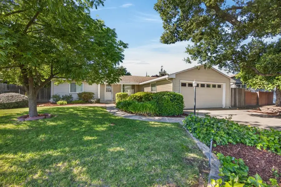 4549 Lippi Parkway, Sacramento, CA 95823 - #3