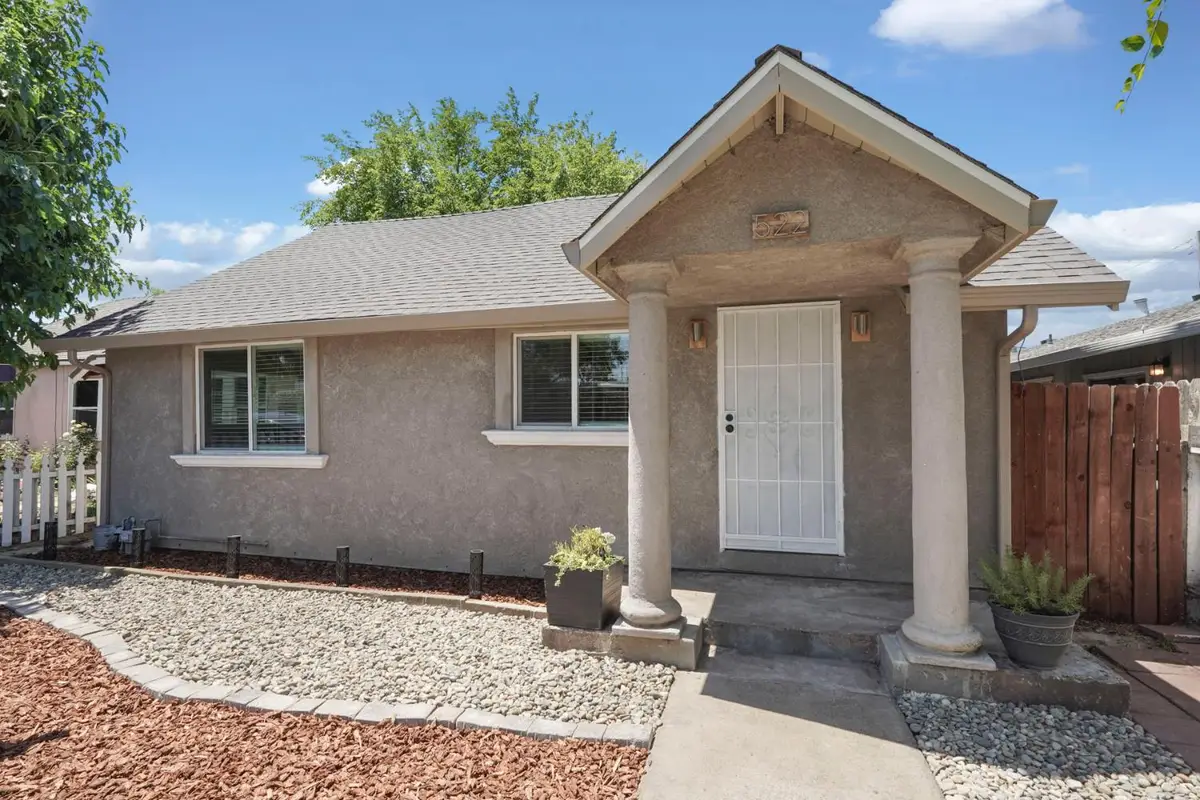 522 S Lincoln Way, Galt, CA 95632 - #1
