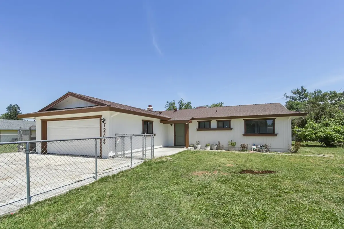 7208 7th St, Rio Linda, CA 95673 - #1