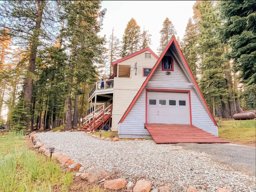 1434 Skyline Drive, Arnold, CA 95223 - #2