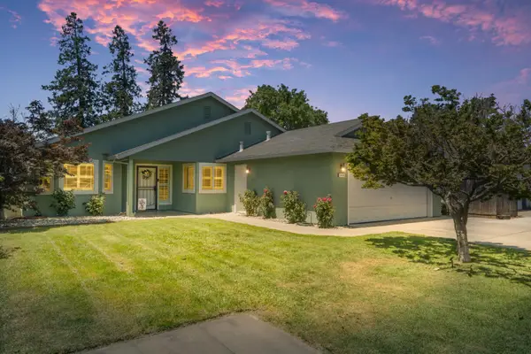 344 Ventanas Avenue, Oakdale, CA 95361