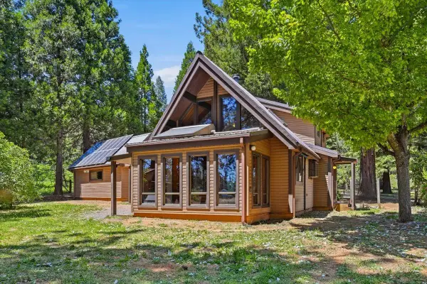 15101 Apple Blossom Way, Grass Valley, CA 95945