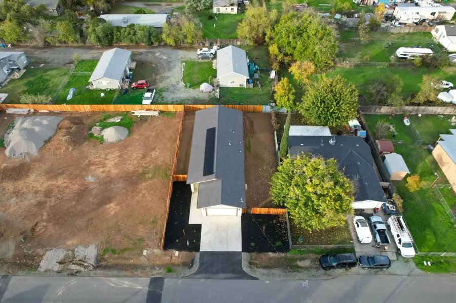 1527 9th Avenue, Olivehurst, CA 95961 - #2
