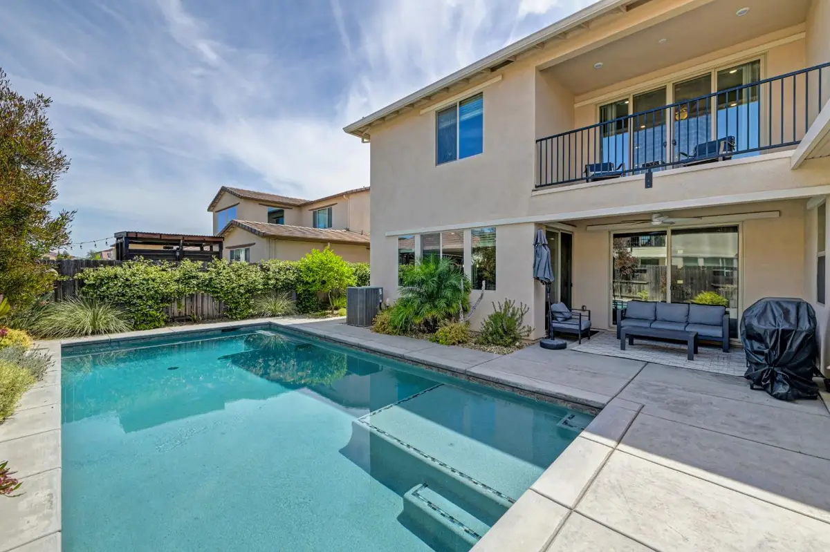 9960 Ted Kolb Way, Elk Grove, CA 95624 - #1