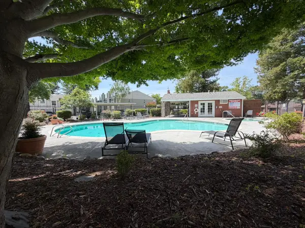 7131 Stella Lane #34, Carmichael, CA 95608