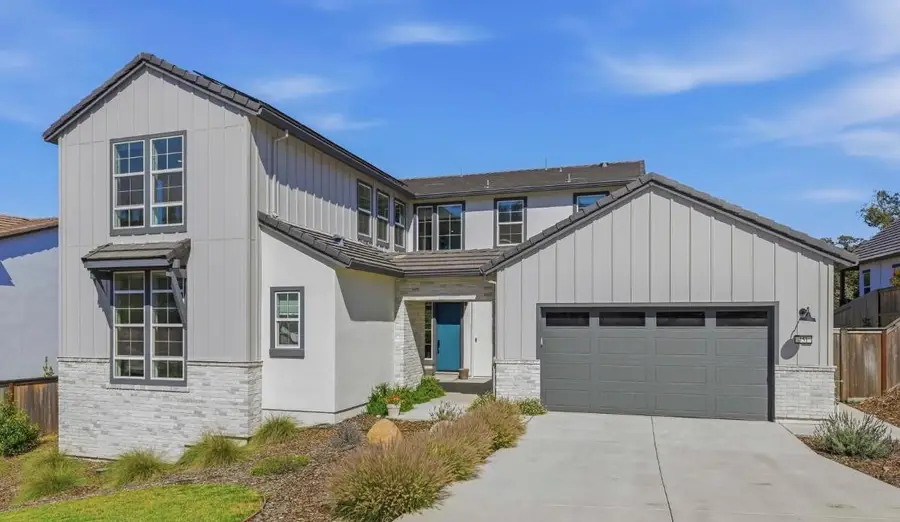 451 Canyon Creek Drive, Auburn, CA 95603 - #2