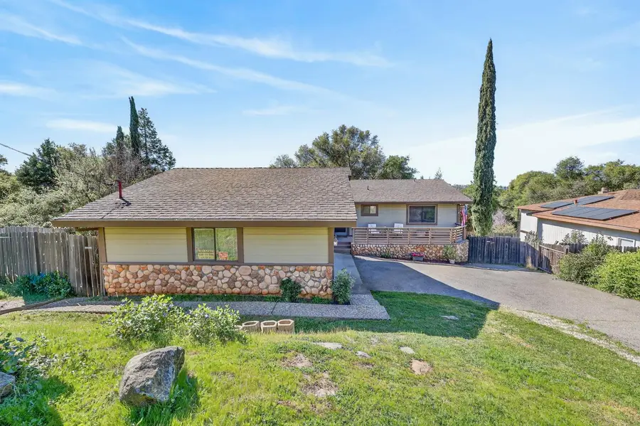 3817 Los Santos Drive, Cameron Park, CA 95682 - #3