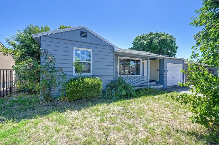 1536 Sterling Street, Sacramento, CA 95822 - #2