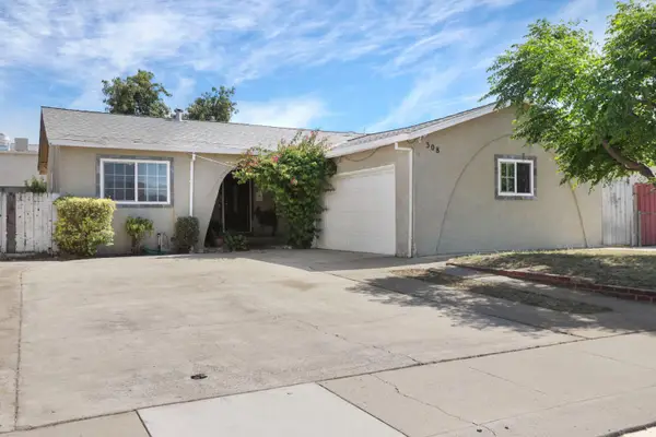 308 Eva Court, Manteca, CA 95336
