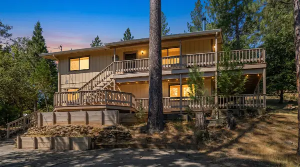 20285 Upper Skyridge Drive, Groveland, CA 95321