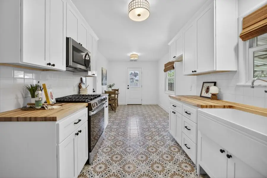 1144 Longcroft Street, West Sacramento, CA 95691 - #3