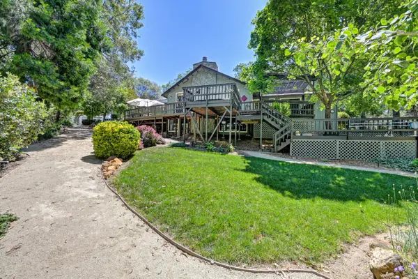5125 Thomas Drive, Auburn, CA 95602