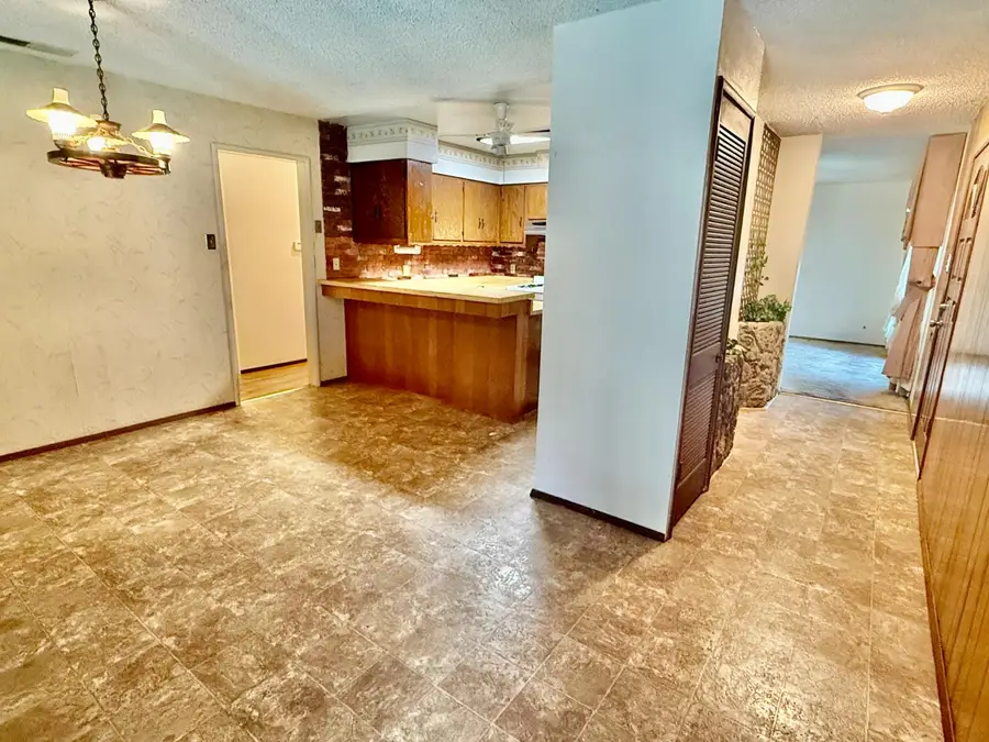 835 Nevada Avenue, Los Banos, CA 93635 - #3