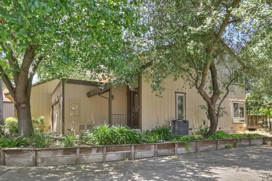 6933 Toluca Lane, Citrus Heights, CA 95621 - #2