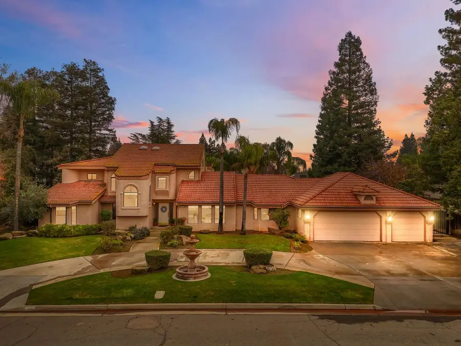375 W Hagler Avenue, Fresno, CA 93711 - #2