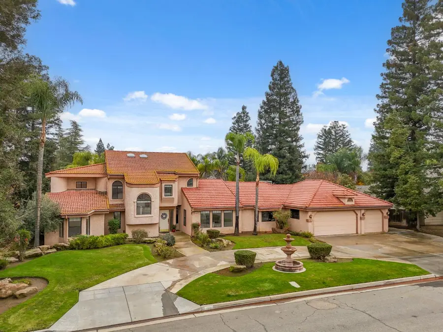 375 W Hagler Avenue, Fresno, CA 93711 - #3