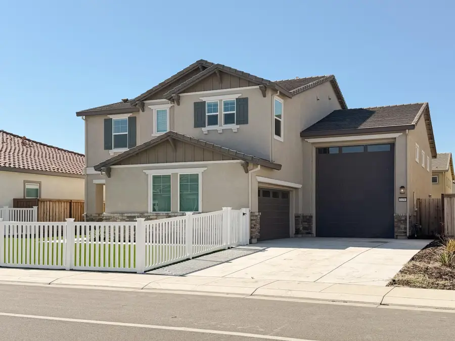 2158 Geneva Way, Manteca, CA 95337 - #2
