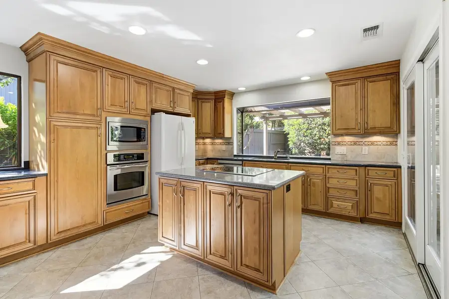 11368 Sutters Fort Way, Gold River, CA 95670 - #2