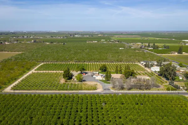 9885 E Louise, Manteca, CA 95336