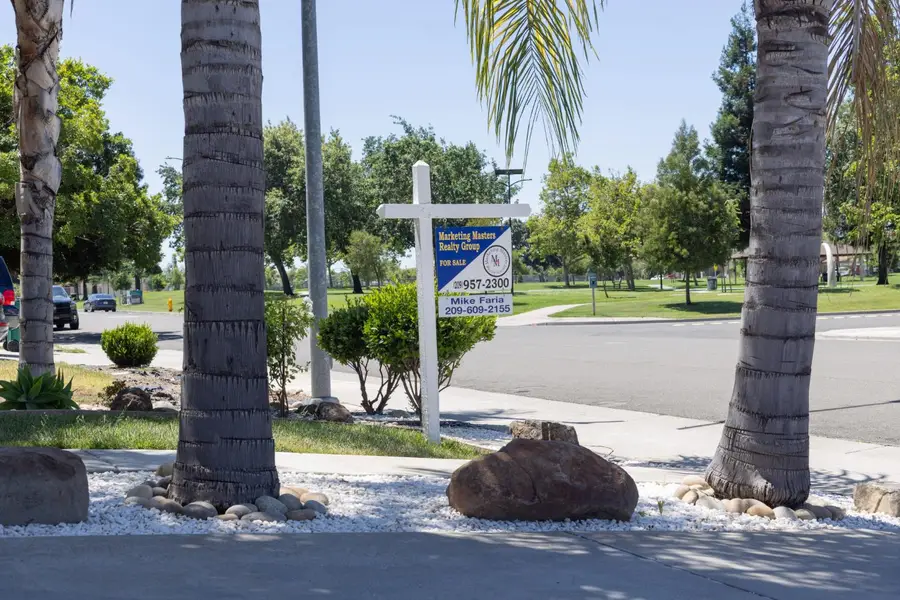 2556 Blossom Circle, Stockton, CA 95212 - #3