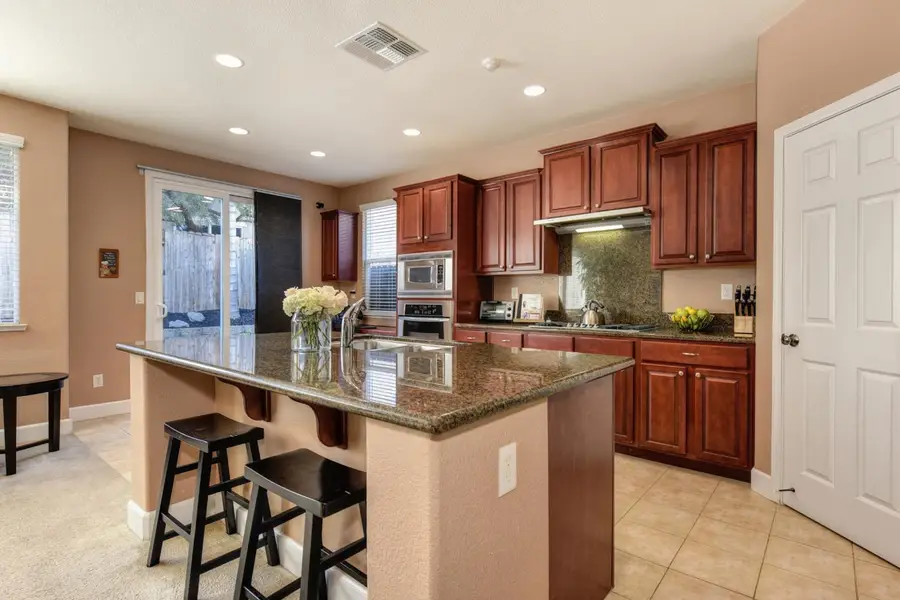 2167 Goodstone Way, Roseville, CA 95747 - #2