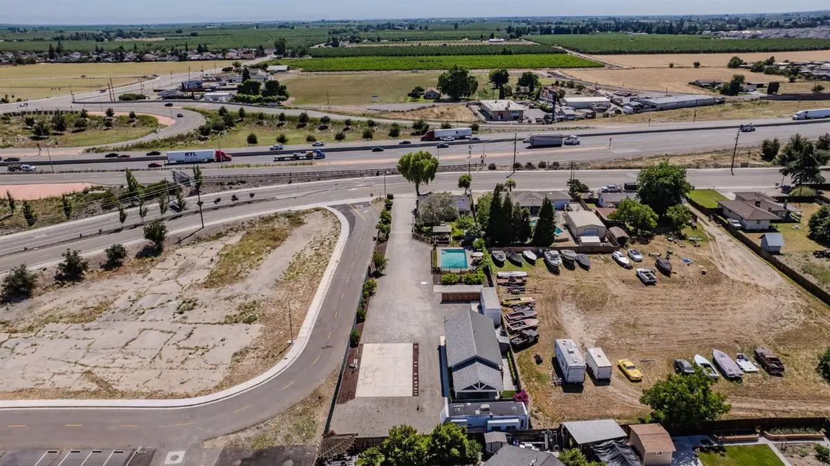 1941 N Main Street, Manteca, CA 95336 - #1