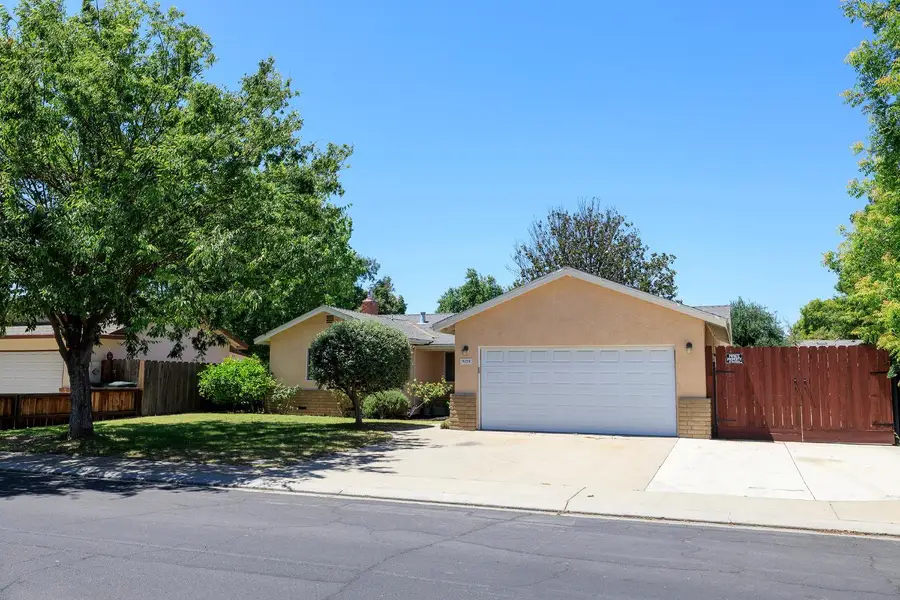3129 Otis, Modesto, CA 95350 - #3
